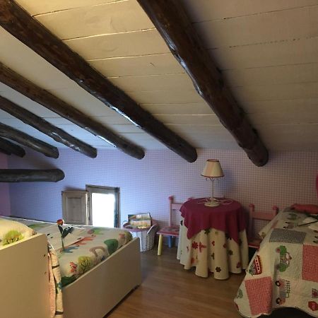 Fuentiduena Casa Rural El Salidero מראה חיצוני תמונה